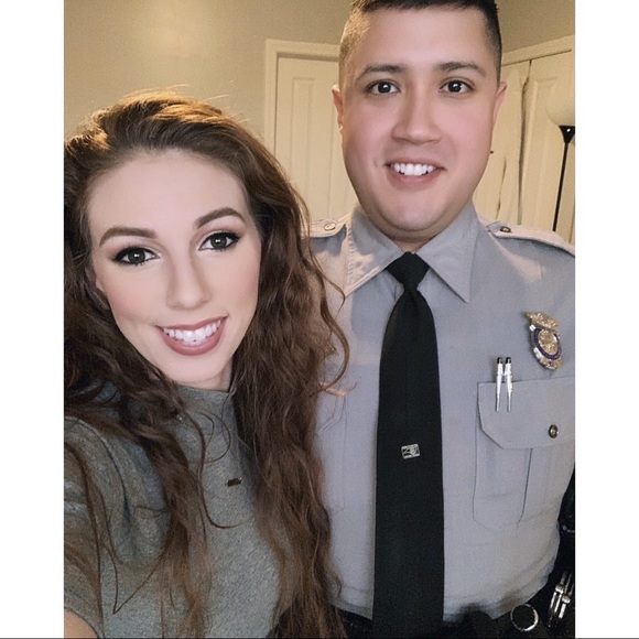 Your Seller, JESSA 🤍 - Picture 5 of 12